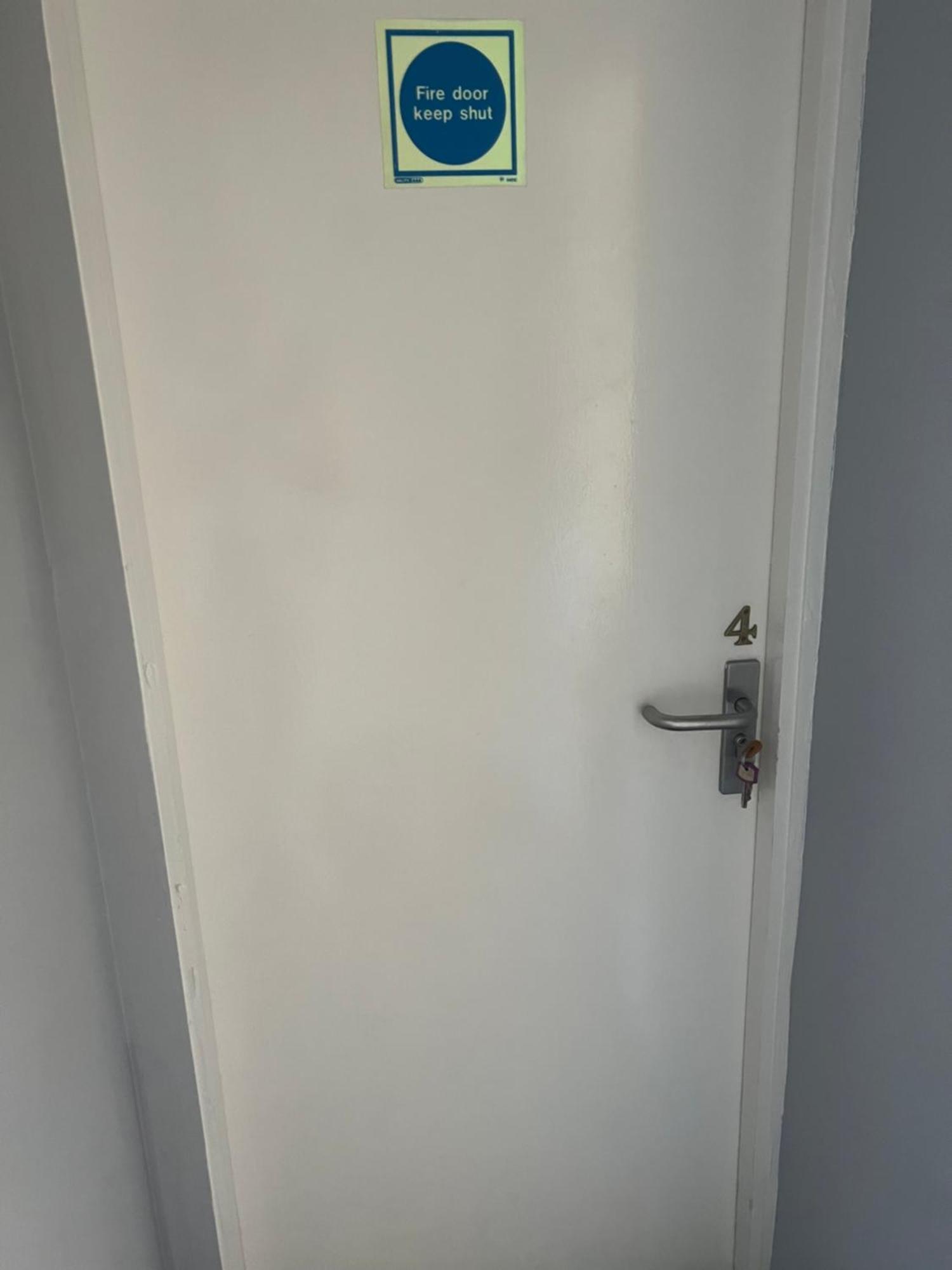 The Townhouse B And B Aylesbury  Ngoại thất bức ảnh