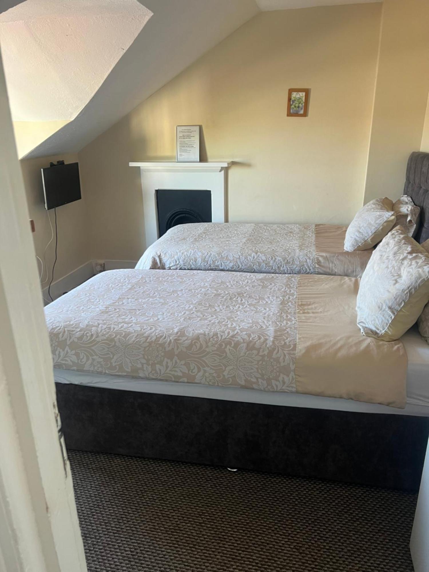 The Townhouse B And B Aylesbury  Ngoại thất bức ảnh